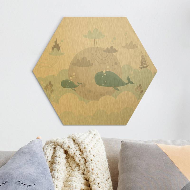 Hexagon-Alu-Dibond Bild Wolken mit Wal und Schloss