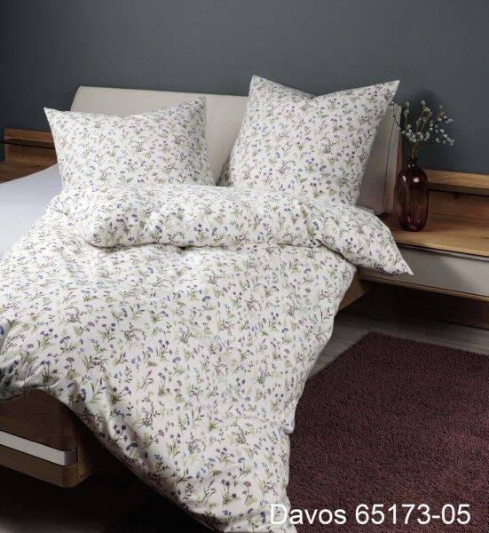 Janine Janine Feinbiber Bettwäsche DAVOS 65173 beere grün Größe: 155x220 cm + 80x80 cm Janine Janine Feinbiber Bettwäsche DAVOS 65173 beere grün Größe: 155x220 cm + 80x80 cm