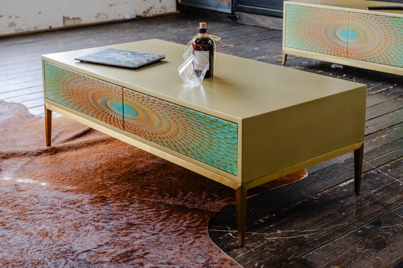 KAWOLA Couchtisch LAGO 2 Schubladen Glas grün Fuß Edelstahl goldfarben