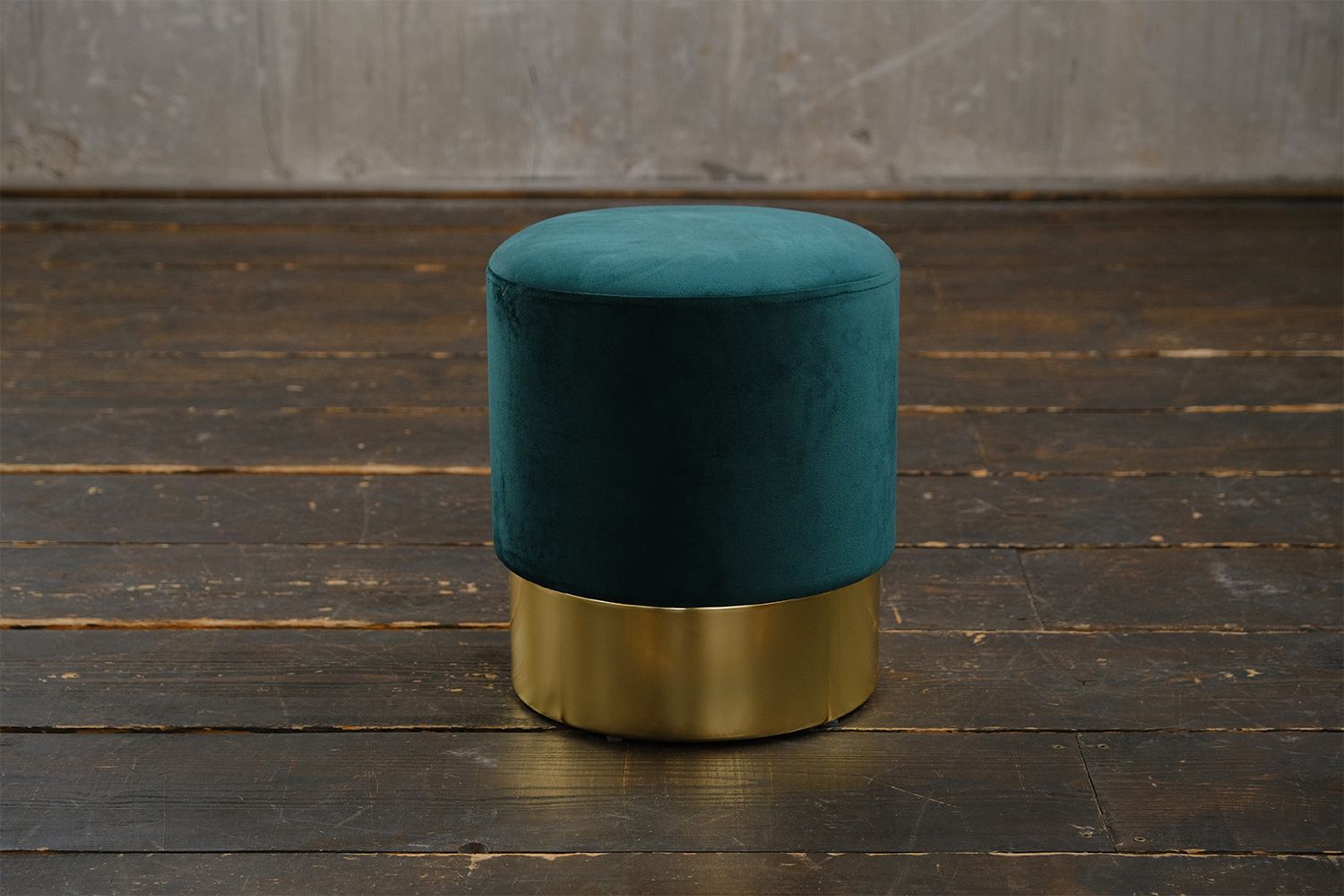 KAWOLA Hocker LIZA Polsterhocker Pouf Velvet grün Fuß gold KAWOLA Hocker LIZA Polsterhocker Pouf Velvet grün Fuß gold