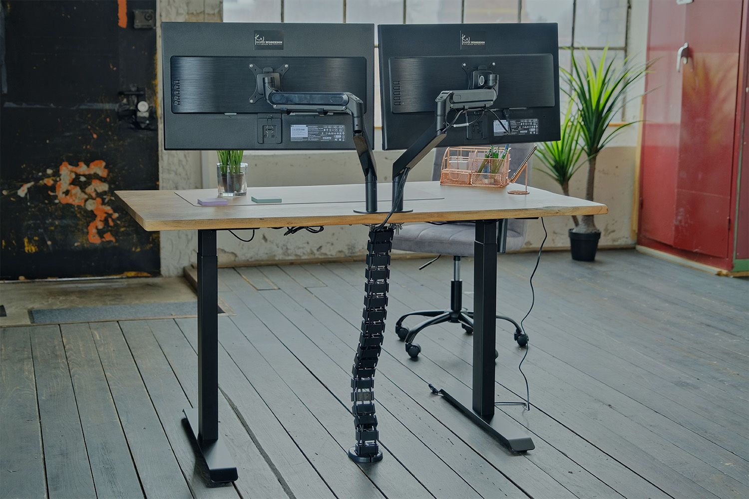 KAWOLA Schreibtisch LORA mit Monitorhalterung elektrisch höhenverstellbar mit Baumkante massiv KAWOLA Schreibtisch LORA mit Monitorhalterung elektrisch höhenverstellbar mit Baumkante massiv