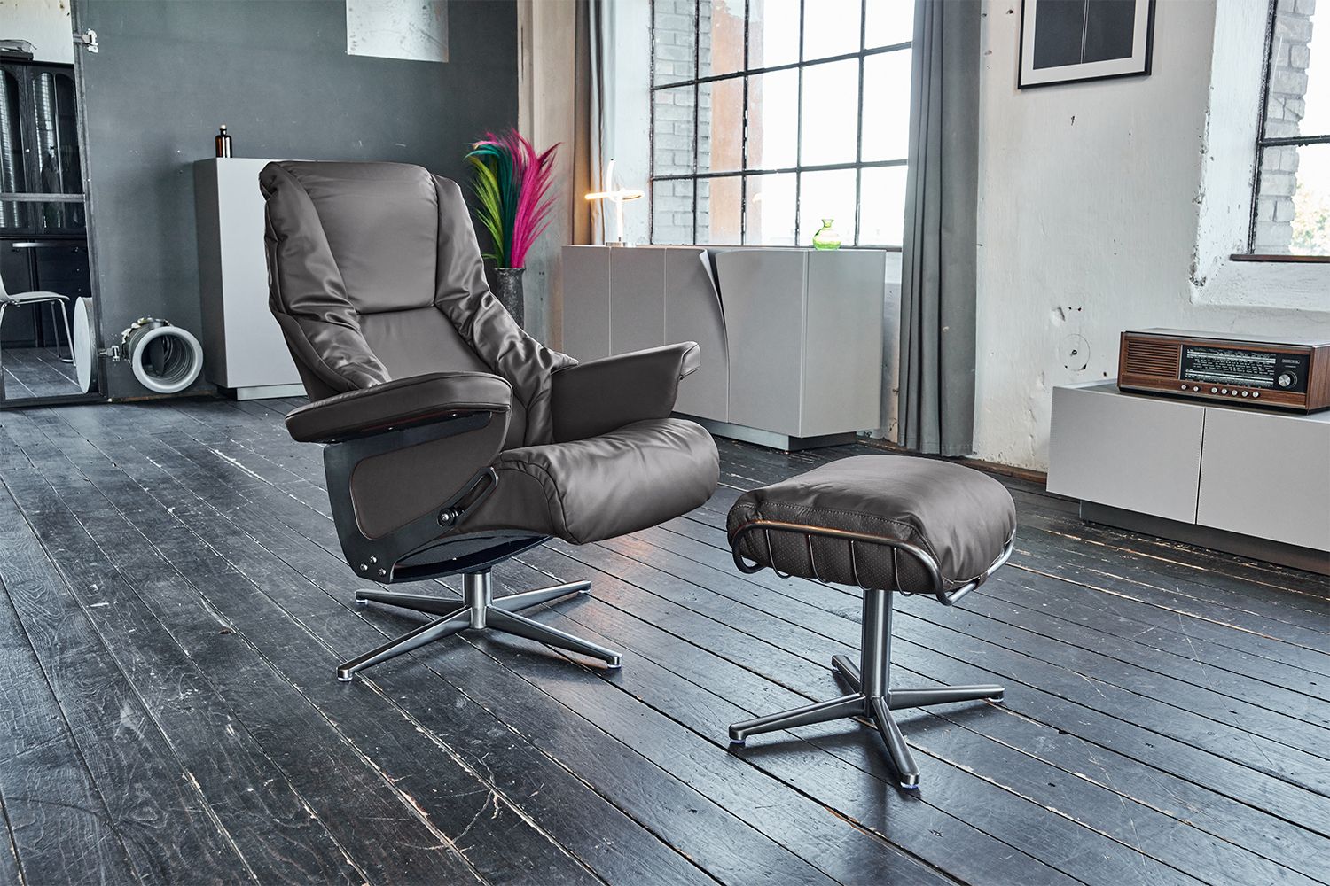 KAWOLA Sessel MODO Relaxsessel drehbar Leder dunkelgrau mit Hocker KAWOLA Sessel MODO Relaxsessel drehbar Leder dunkelgrau mit Hocker