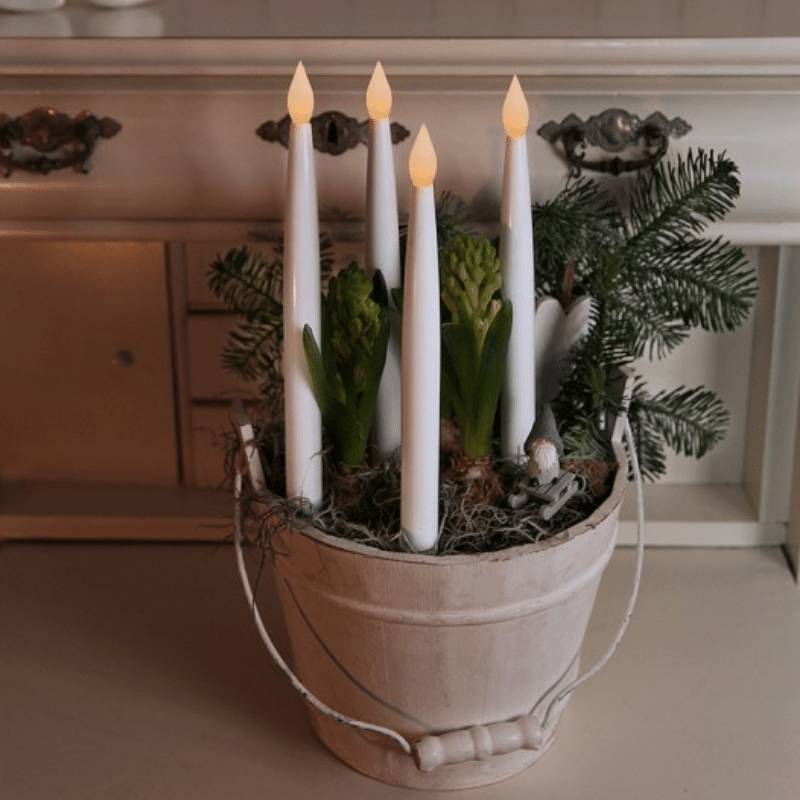 LED-Stabkerze "Paulina"- flackernde LED - H: 28cm - Batteriebetrieb - Fernbedienung - 4er Set - weiß von StarTrading