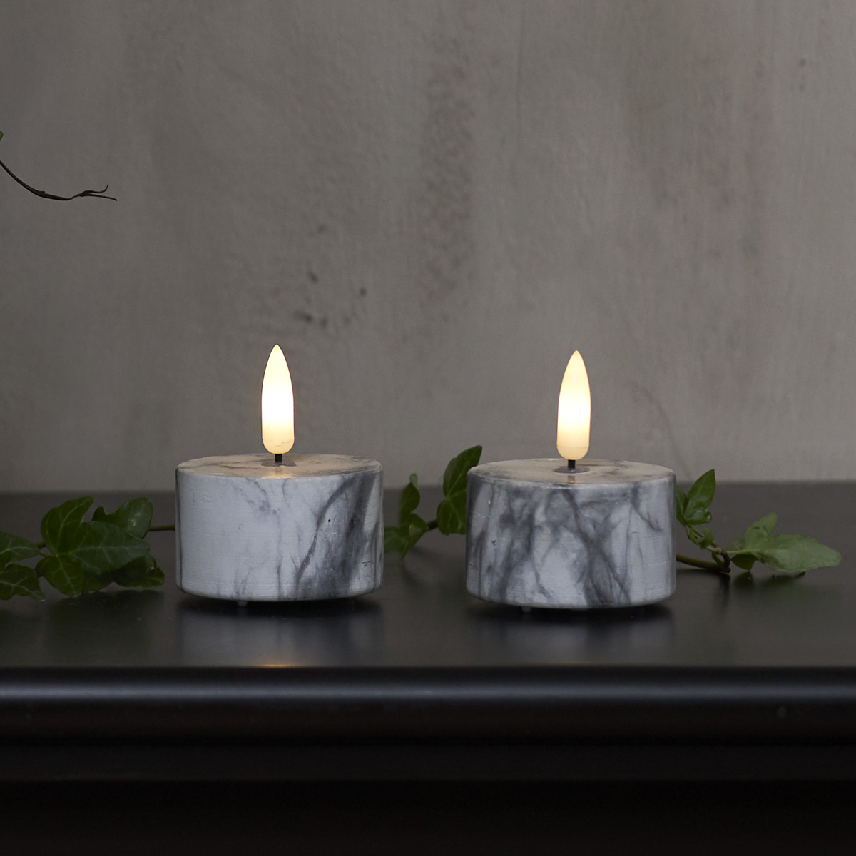 LED Teelicht Flamme - Marmoroptik - Zement - realistische Flamme - Timer - H: 6cm - 2er Set LED Teelicht Flamme - Marmoroptik - Zement - realistische Flamme - Timer - H: 6cm - 2er Set von StarTrading