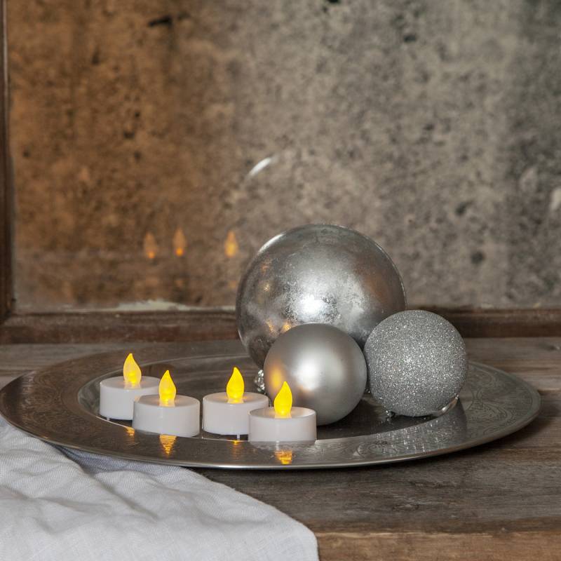 LED Teelichter - warmweiß flackernde Flamme - inkl. Batterien - D: 4cm - H: 4cm - weiß - 4er Set von MARELIDA