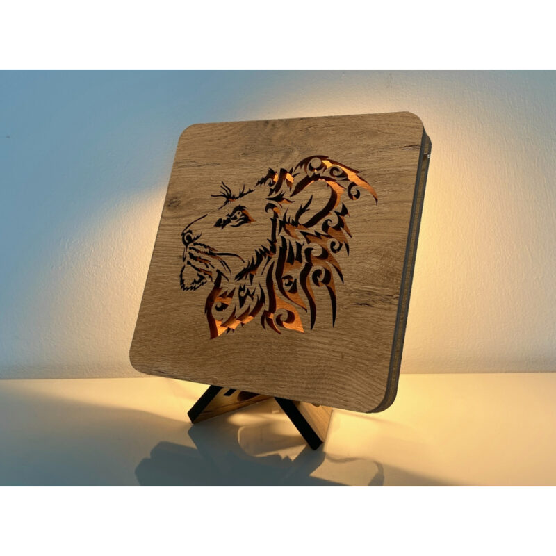 LED-Tischlampe "Löwenkopf mit Mähne" 19cm x 19cm
