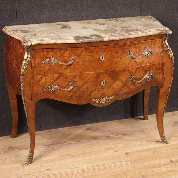 Louis XV Kommode aus Nussbaum Ahorn und Marmor (50er Jahre),