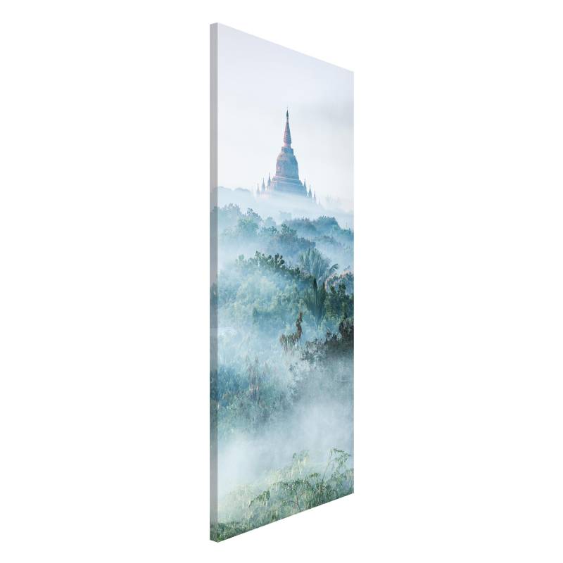Magnettafel Morgennebel über dem Dschungel von Bagan