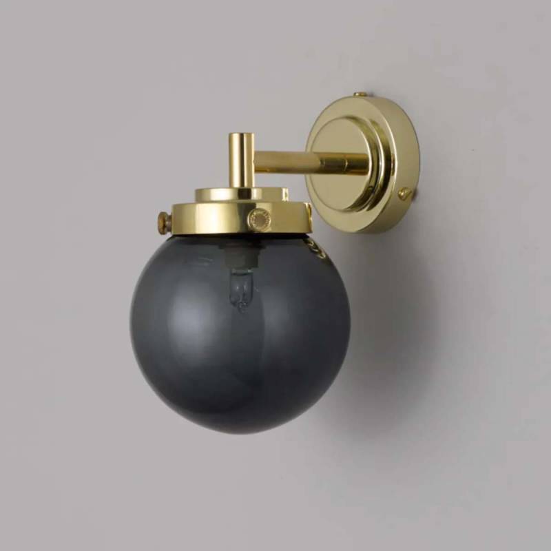 Mini Globe Wall Light Wandleuchte, H: 19 cm, B: 12 cm, Anthrazitglas & poliertes Messing