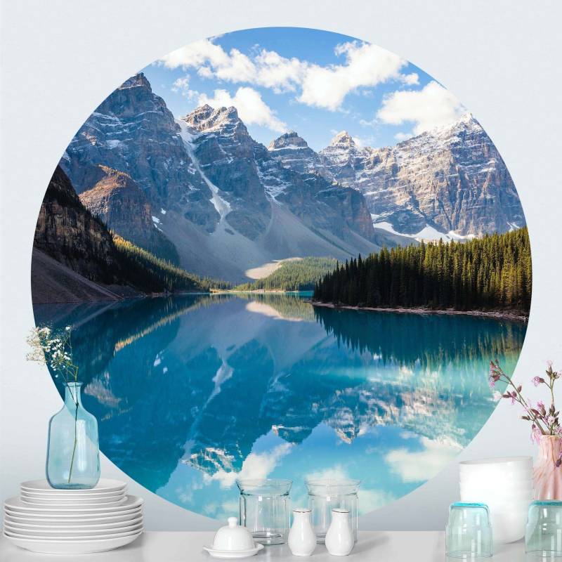 Runde Tapete selbstklebend Kristallklarer Bergsee