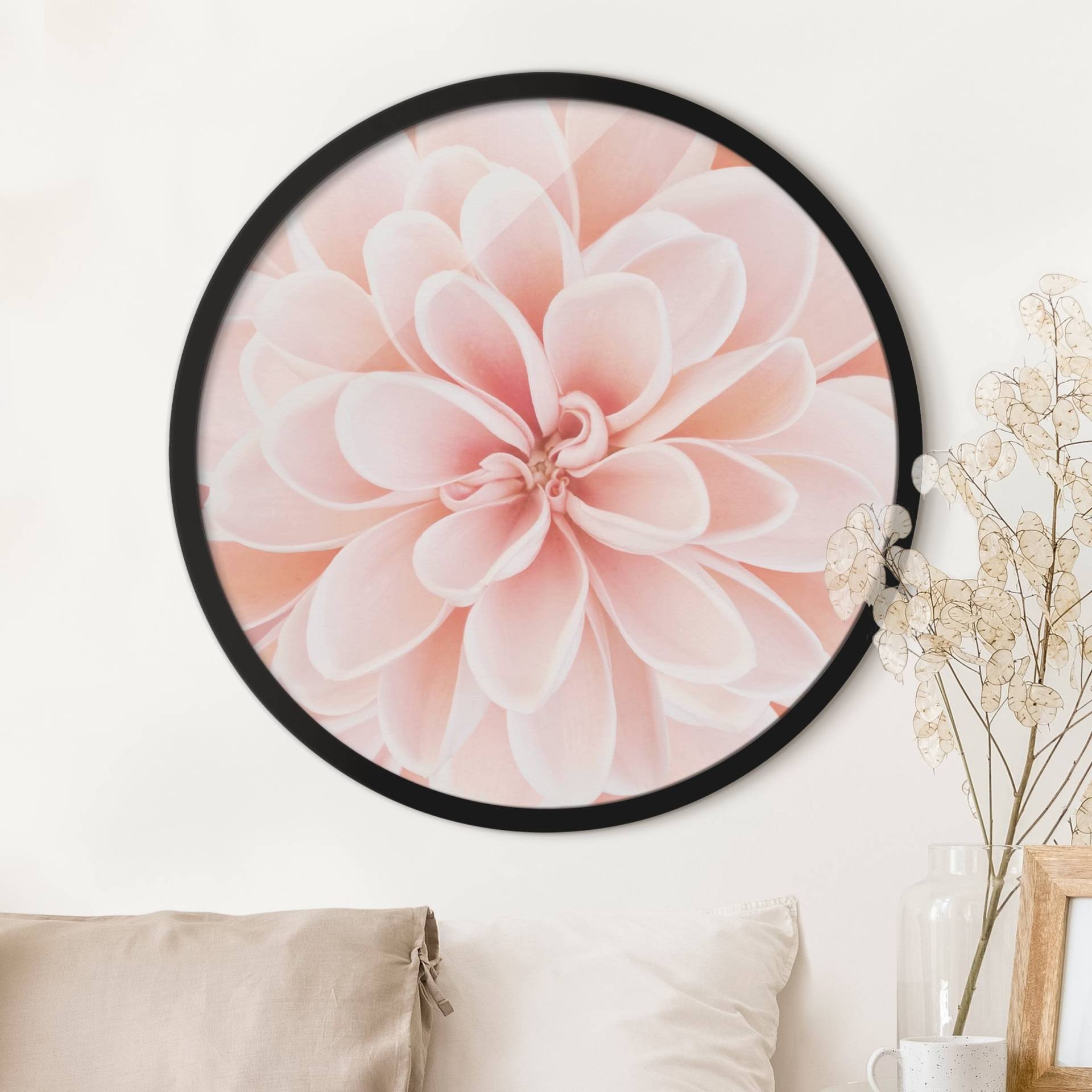 Rundes Bild mit Rahmen Dahlie in Pastellrosa Rundes Bild mit Rahmen Dahlie in Pastellrosa