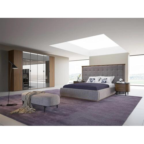 Schlafzimmer Luxus Set 4tlg Bett 2x Nachttische Design Bank Modern Möbel