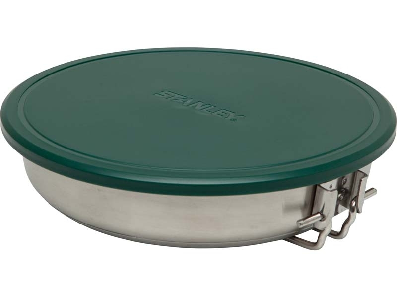 Stanley Outdoor Pfannen-Set, Sandwichboden, 2 Göffel,, Kunststoff-Schneidbrett, 2 Kunststoffteller, Deckel Stanley Outdoor Pfannen-Set, Sandwichboden, 2 Göffel,, Kunststoff-Schneidbrett, 2 Kunststoffteller, Deckel von Stanley