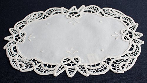 Tischdecke Tischläufer Mitteldecke Deckchen Stikerei Creme (20x30cm Oval) von Anka Textil