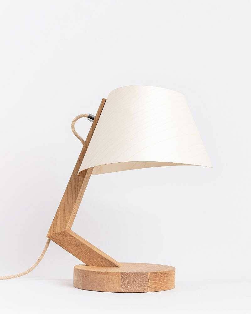 Tischlampe aus Eiche Holz konisch 1411 ALMUT - Ahorn