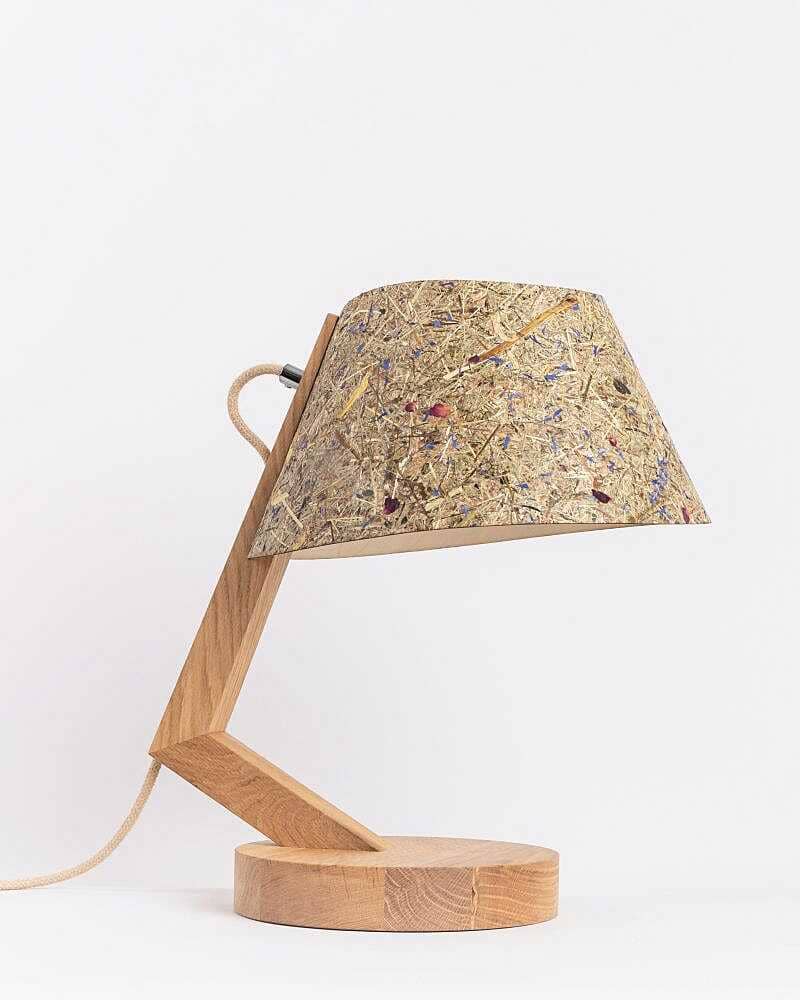 Tischlampe aus Eiche Holz konisch 1411 ALMUT - Almwiese
