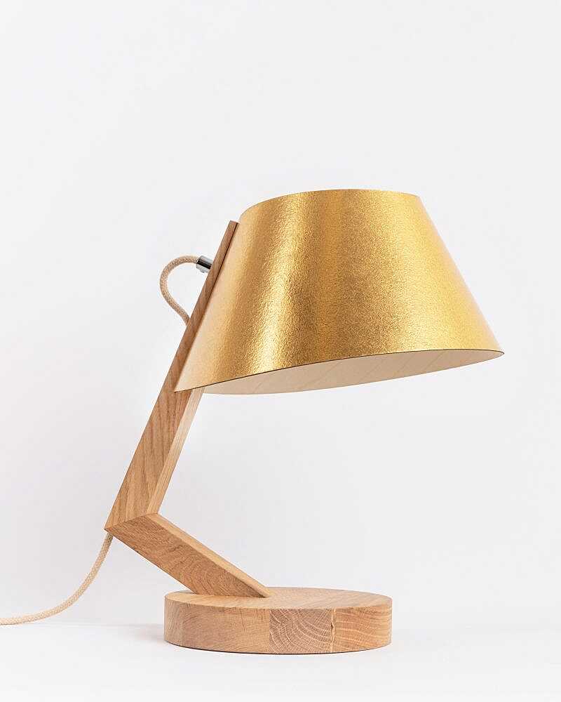Tischlampe aus Eiche Holz konisch 1411 ALMUT - Ananasfasern