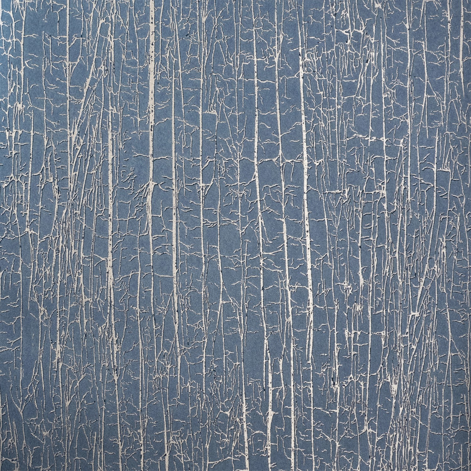 Vliestapete Crackled Forest Fresh Blue  10,05 m x 0,53 m Blau FSC® von -