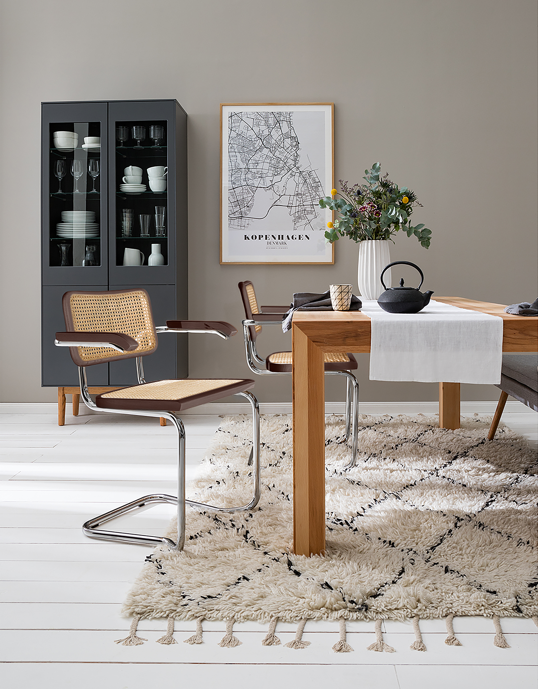 home24 Armlehnenstuhl 2er-Set 61 x 85 x 56cm Metall/Walnuss Chrom glänzend home24 Armlehnenstuhl 2er-Set 61 x 85 x 56cm Metall/Walnuss Chrom glänzend von home24