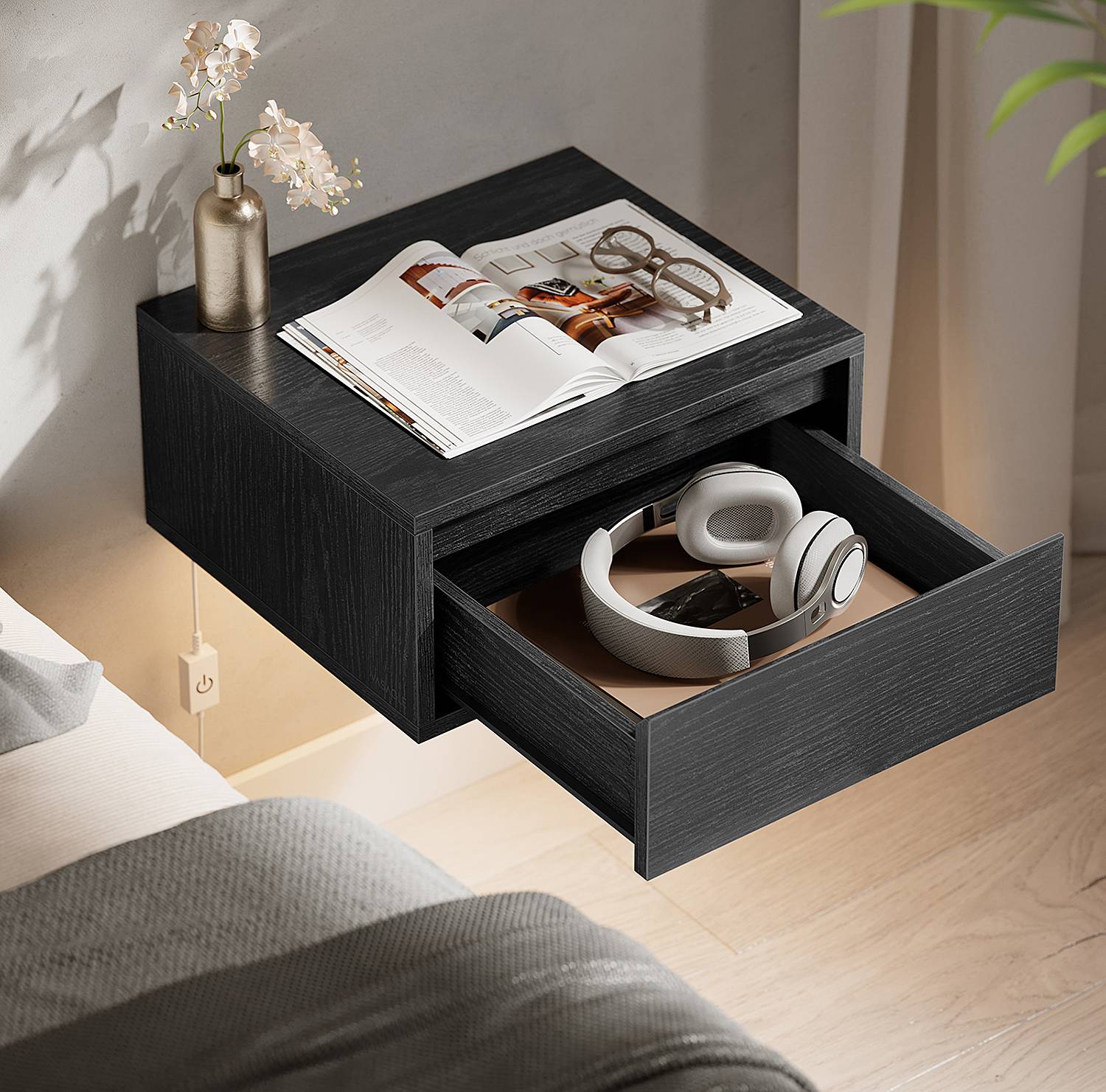 home24 Beleuchtete Hänge-Nachtkommode Punth 40 x 19 x 35cm 2er Set Schwarz/Eiche Schwarzbraun Dekor home24 Beleuchtete Hänge-Nachtkommode Punth 40 x 19 x 35cm 2er Set Schwarz/Eiche Schwarzbraun Dekor von home24