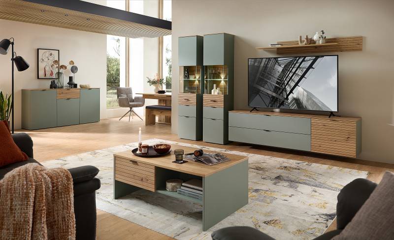 home24 Beleuchtete Standvitrine 45 x 200 x 36cm Grün/Salbei home24 Beleuchtete Standvitrine 45 x 200 x 36cm Grün/Salbei von home24