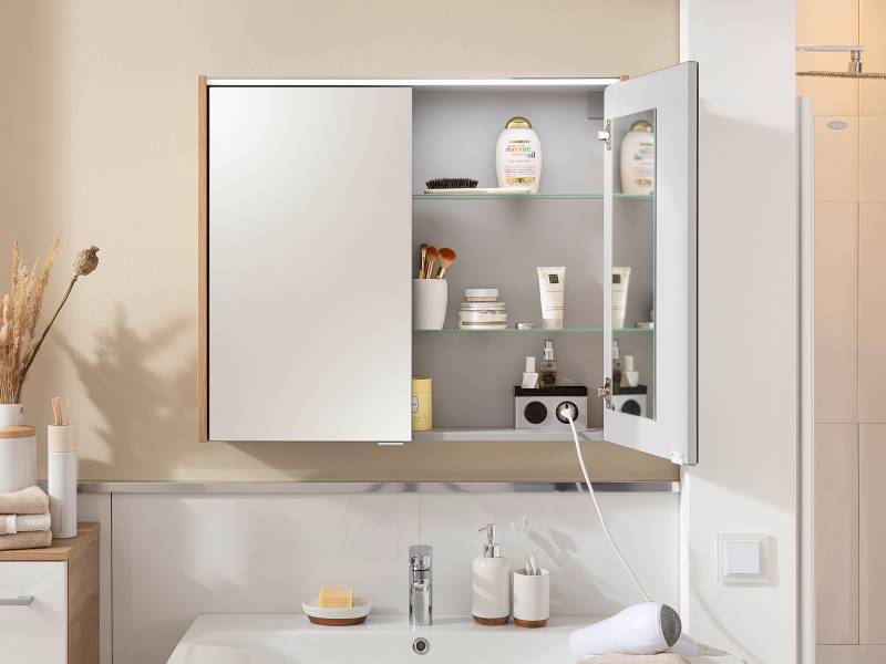 home24 Beleuchteter Spiegelschrank Lara 80cm Braun/Asteiche Dekor von home24