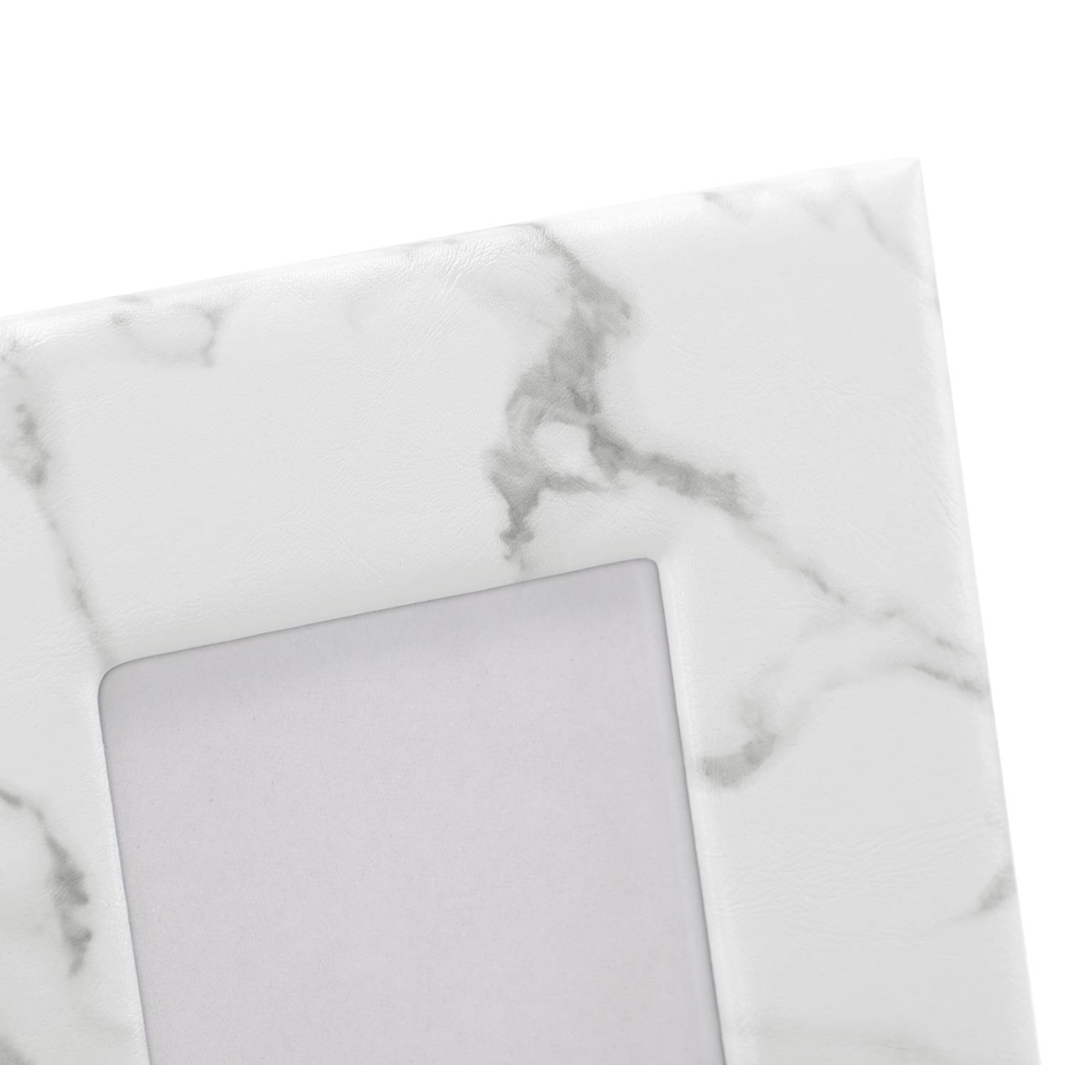 home24 Bilderrahmen Barbo MDF-Platte,PVC,Kunstleder,Vlies Grau/Weiß/Silber/Weiß/Grau 21 x 26cm home24 Bilderrahmen Barbo MDF-Platte,PVC,Kunstleder,Vlies Grau/Weiß/Silber/Weiß/Grau 21 x 26cm von home24