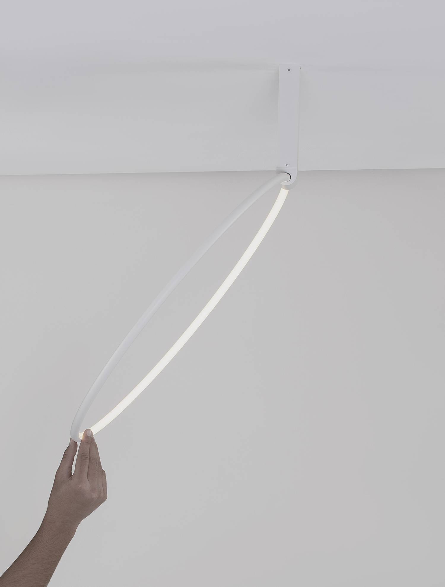 home24 Deckenleuchte Garve Ø 60cm Weiß/Weiß Kabel ABS, Fassung ABS, Baldachin Aluminium, Gehäuse Leuchte Aluminium Nicht austauschbare LEDs home24 Deckenleuchte Garve Ø 60cm Weiß/Weiß Kabel ABS, Fassung ABS, Baldachin Aluminium, Gehäuse Leuchte Aluminium Nicht austauschbare LEDs von home24