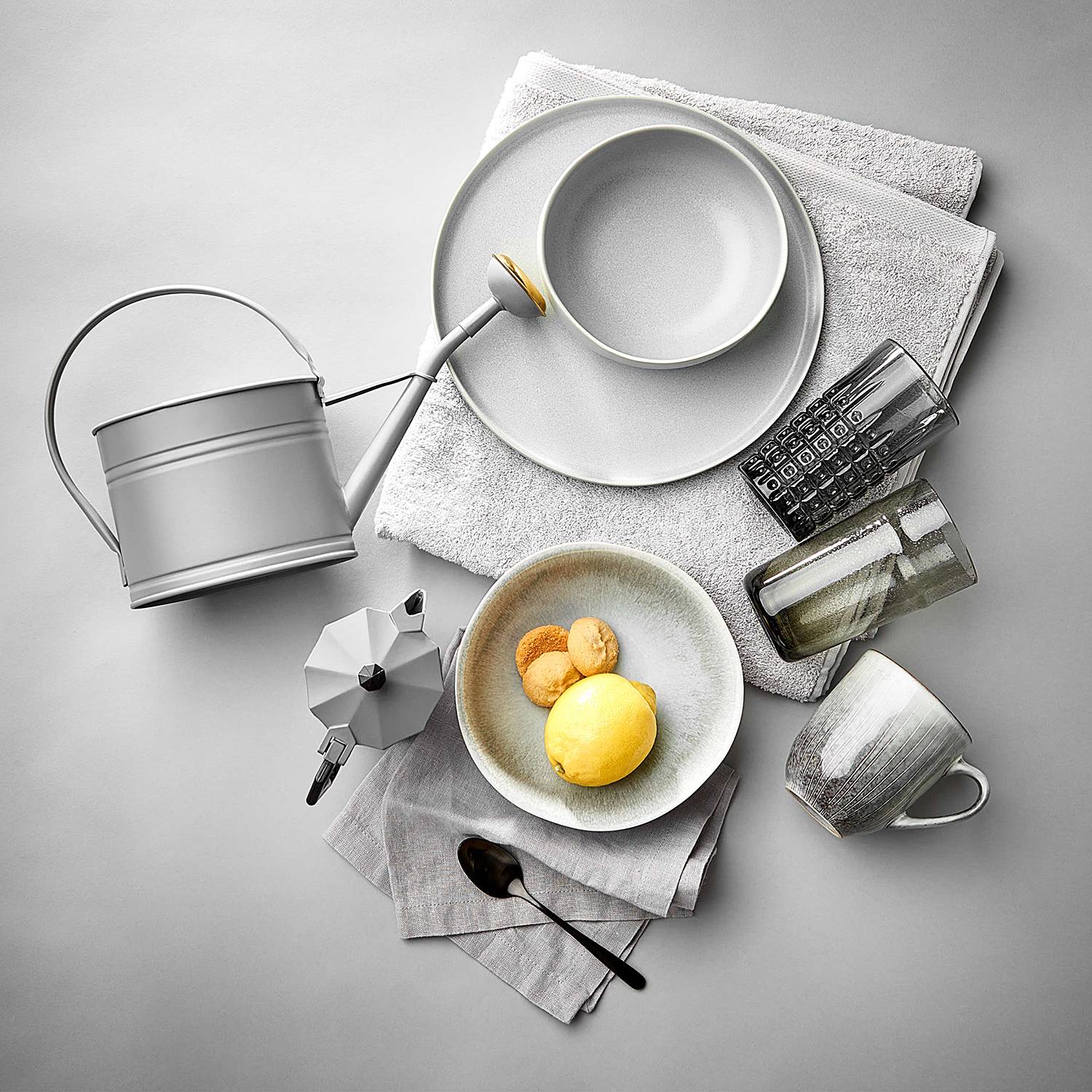 home24 Dinner-Set 12-teilig Ø 27cm Grau home24 Dinner-Set 12-teilig Ø 27cm Grau von home24