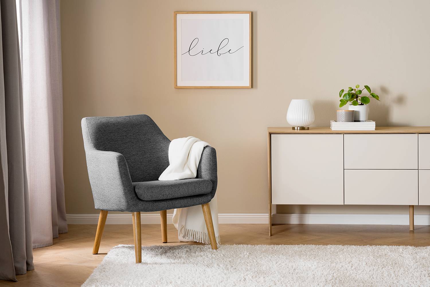 home24 Loungesessel Grau Webstoff Stefka 66 x 80 x 68cm home24 Loungesessel Grau Webstoff Stefka 66 x 80 x 68cm von home24
