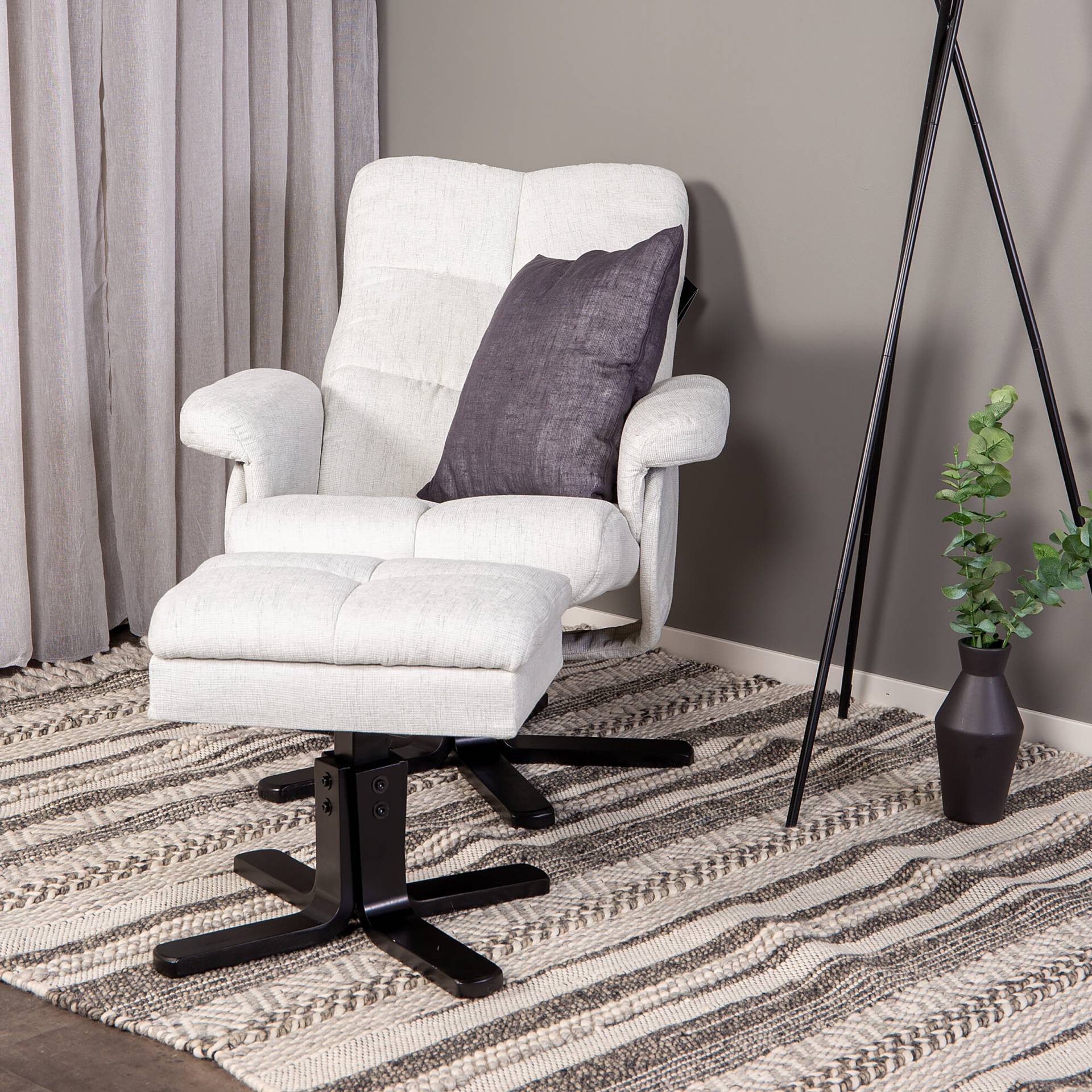 home24 Loungesessel Sven Beige Webstoff 78 x 101 x 90cm home24 Loungesessel Sven Beige Webstoff 78 x 101 x 90cm von home24