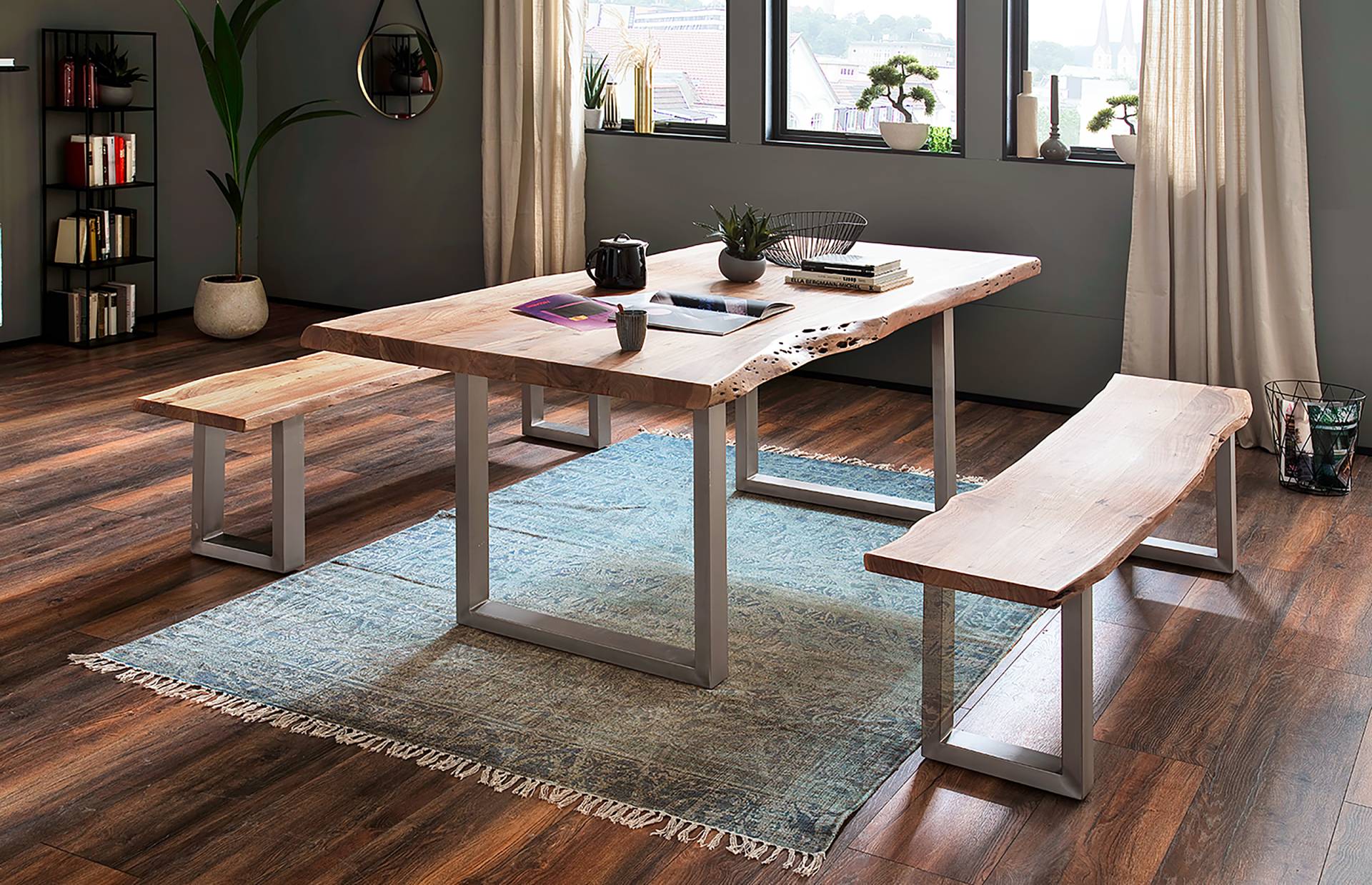 home24 Massive Baumkanten-Sitzbank 200cm Braun/Akazie Braun U-Form Silber home24 Massive Baumkanten-Sitzbank 200cm Braun/Akazie Braun U-Form Silber von home24