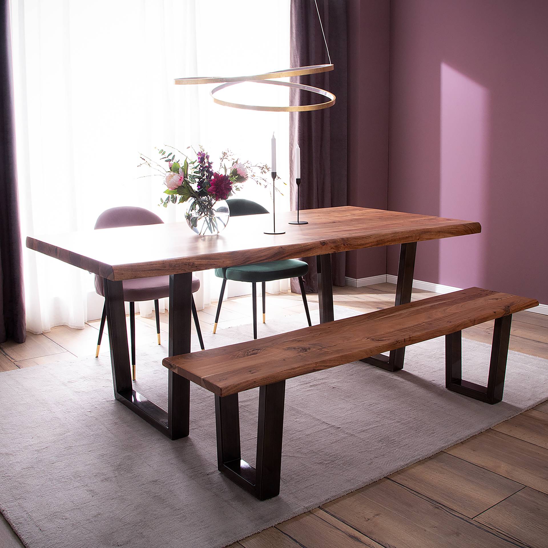 home24 Massiver Baumkanten-Esstisch 200 x 100cm Braun/Akazie Braun Trapezförmig Vintage Metall home24 Massiver Baumkanten-Esstisch 200 x 100cm Braun/Akazie Braun Trapezförmig Vintage Metall von home24