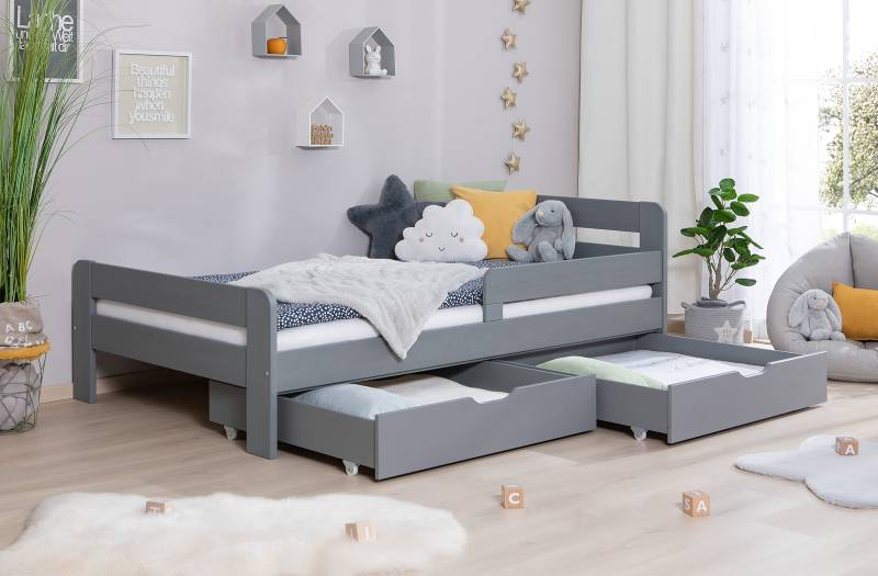 home24 Massivholzbett Bennet mit Schublade 120 x 200cm ohne Lattenrost & Matratze Grau/Kiefer Grau von home24