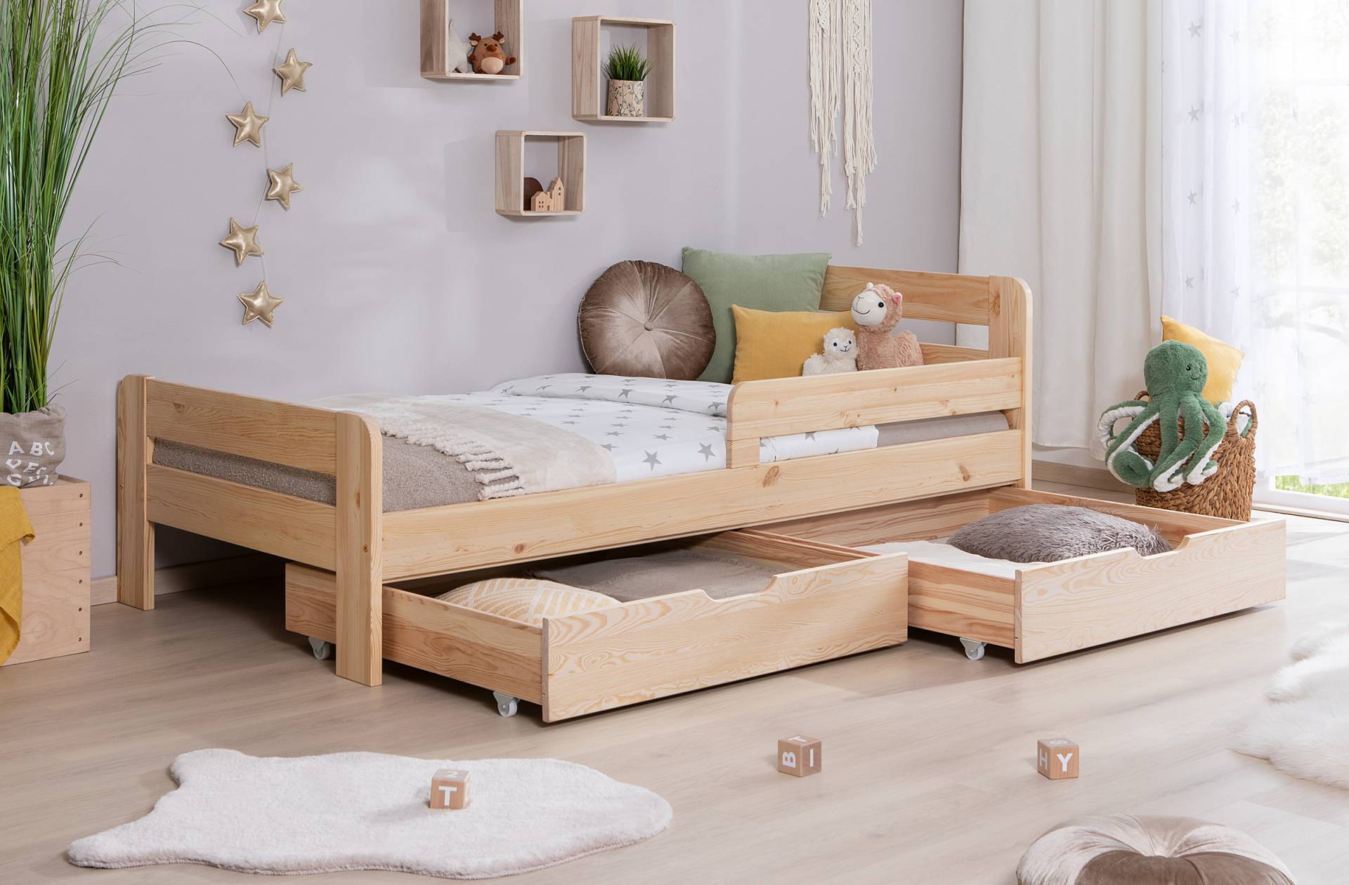 home24 Massivholzbett Bennet mit Schublade 90 x 200cm mit Lattenrost & Matratze Braun/Kiefer home24 Massivholzbett Bennet mit Schublade 90 x 200cm mit Lattenrost & Matratze Braun/Kiefer von home24
