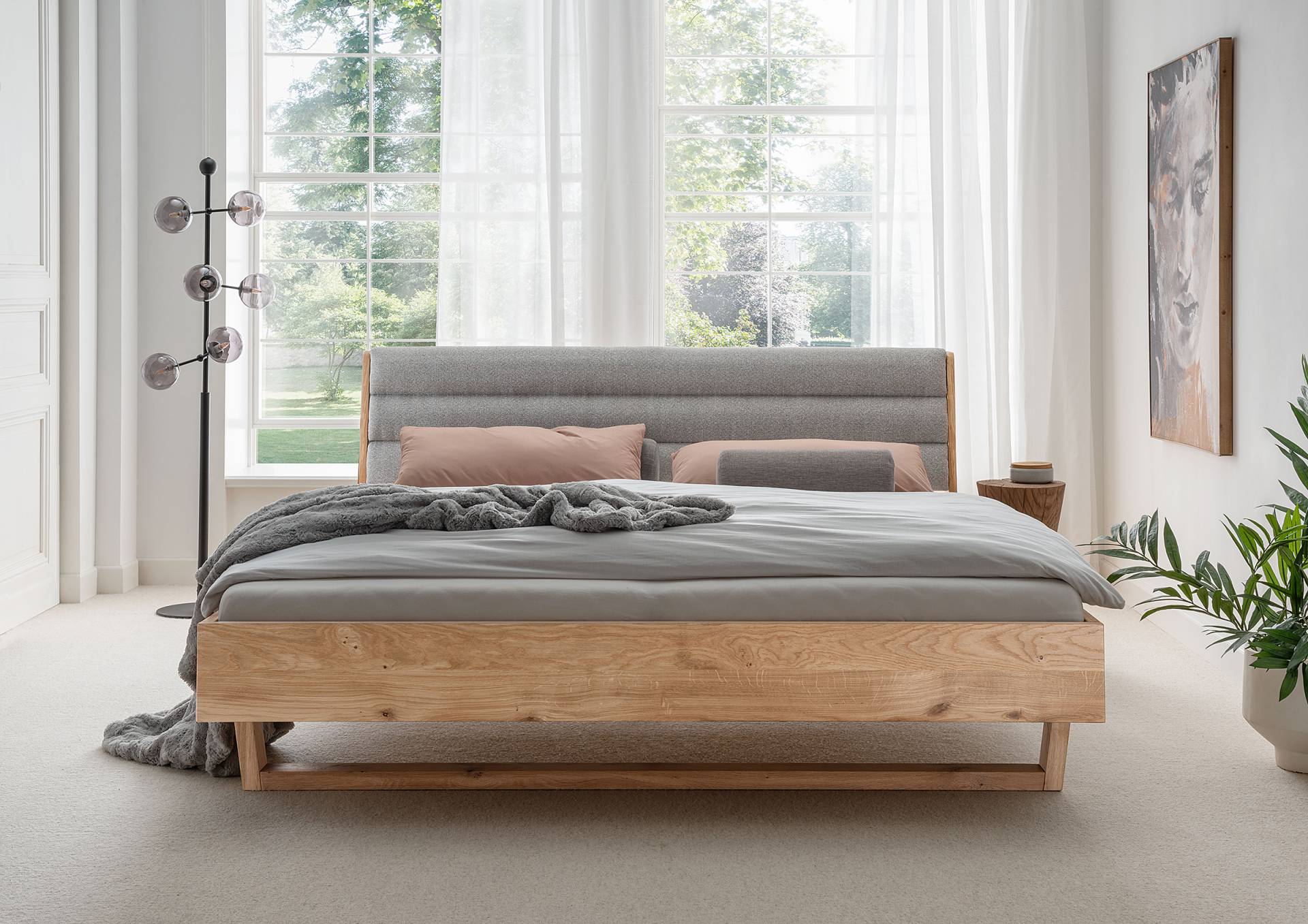 home24 Massivholzbett Cicem mit Polsterkopfteil 140 x 200cm Webstoff Braun Eiche home24 Massivholzbett Cicem mit Polsterkopfteil 140 x 200cm Webstoff Braun Eiche von home24
