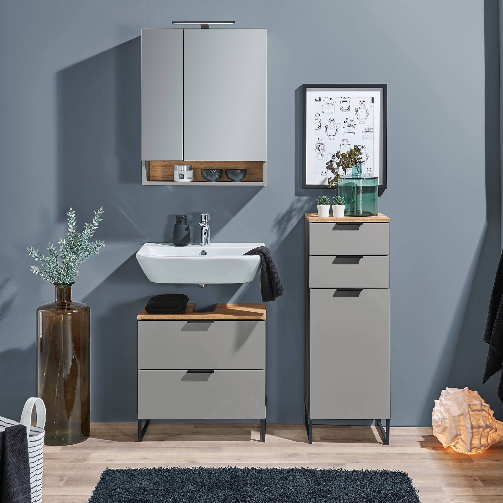 home24 Midischrank 38cm Weiß/Matt Grau home24 Midischrank 38cm Weiß/Matt Grau von home24