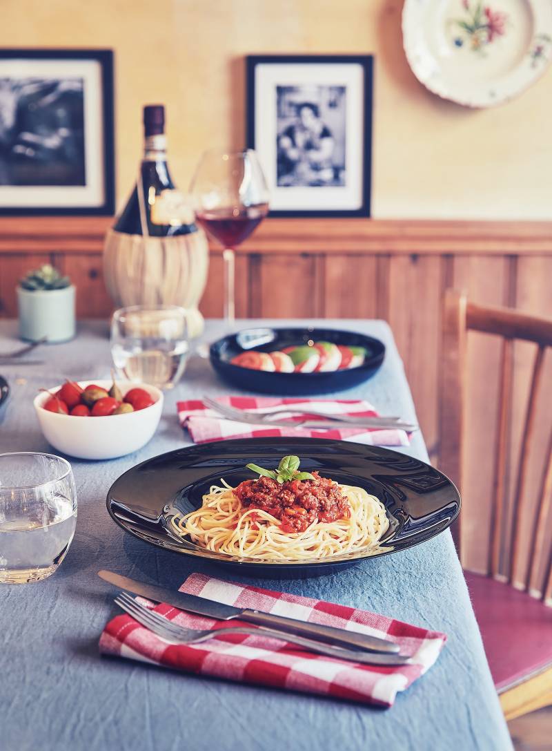 home24 Pastateller Italian Party 32 x 14 x 32cm Schwarz home24 Pastateller Italian Party 32 x 14 x 32cm Schwarz von home24
