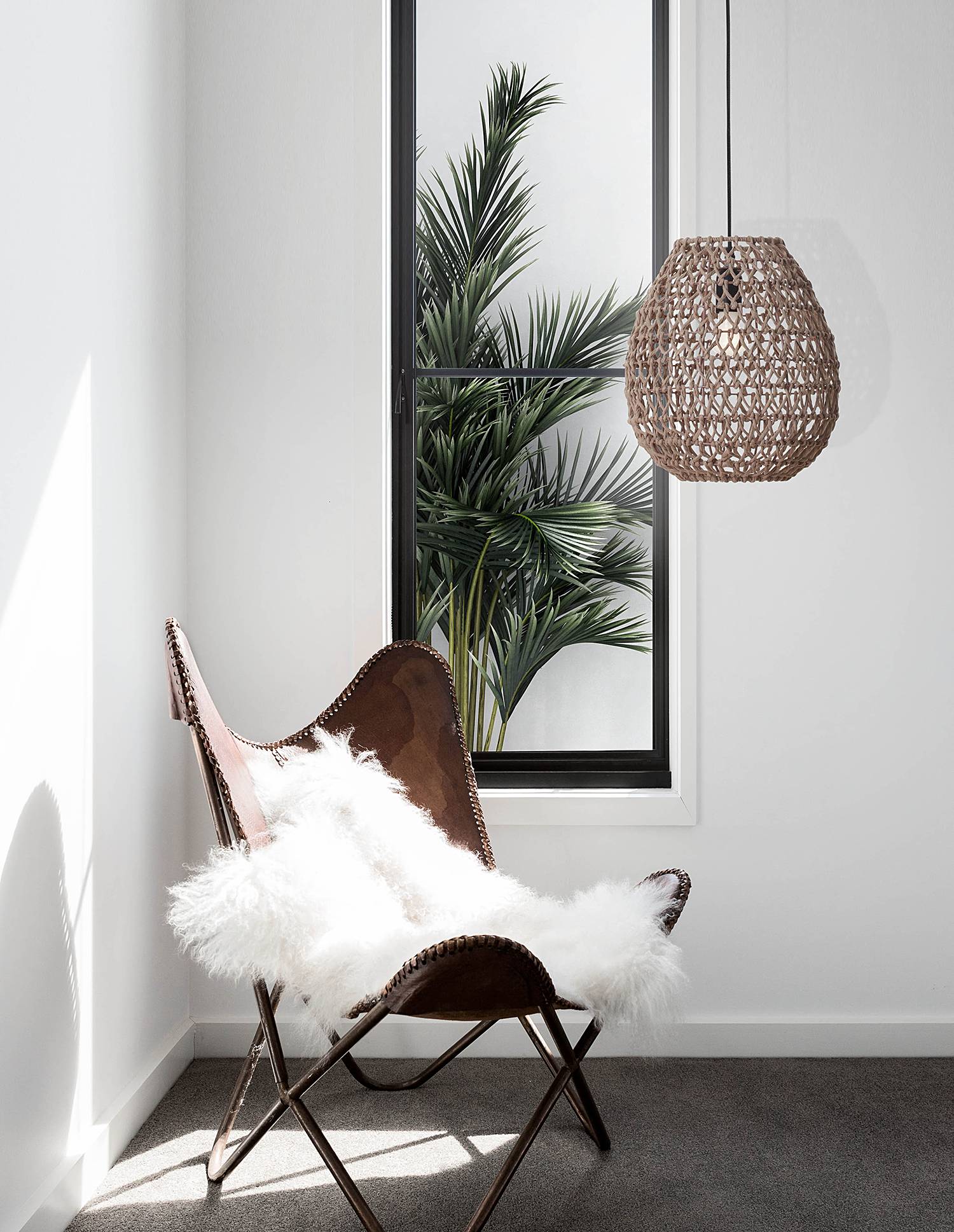 home24 Pendelleuchte Griffin Typ A 250cm Braun/Taupe Kabel ABS, Fassung ABS, Baldachin Aluminium, Gehäuse Leuchte Aluminium LED/Smart Home/Glühlampe home24 Pendelleuchte Griffin Typ A 250cm Braun/Taupe Kabel ABS, Fassung ABS, Baldachin Aluminium, Gehäuse Leuchte Aluminium LED/Smart Home/Glühlampe von home24
