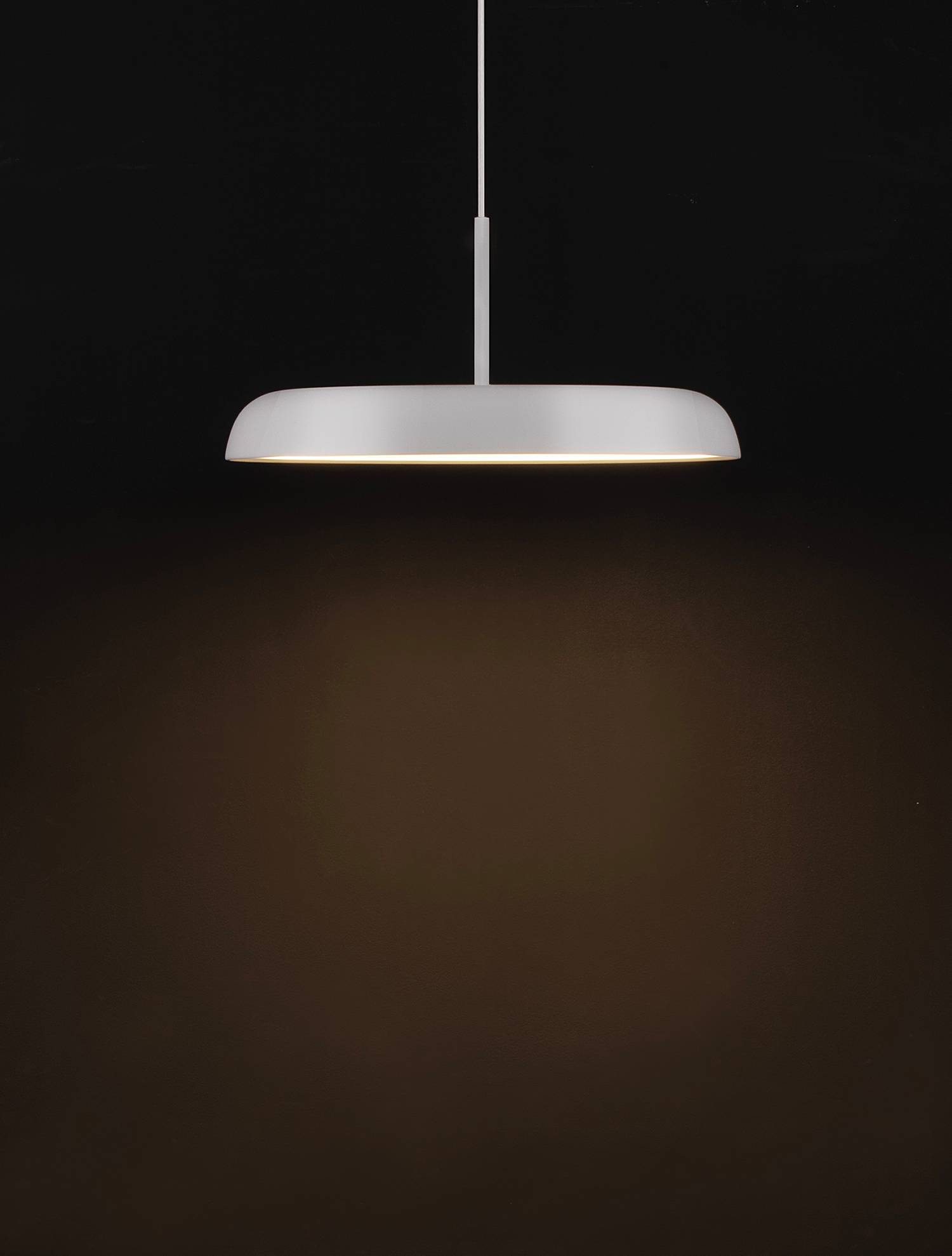 home24 Pendelleuchte Linus Ø 45cm Weiß/Weiß Kabel ABS, Fassung ABS, Baldachin Aluminium, Gehäuse Leuchte Aluminium Nicht austauschbare LEDs home24 Pendelleuchte Linus Ø 45cm Weiß/Weiß Kabel ABS, Fassung ABS, Baldachin Aluminium, Gehäuse Leuchte Aluminium Nicht austauschbare LEDs von home24