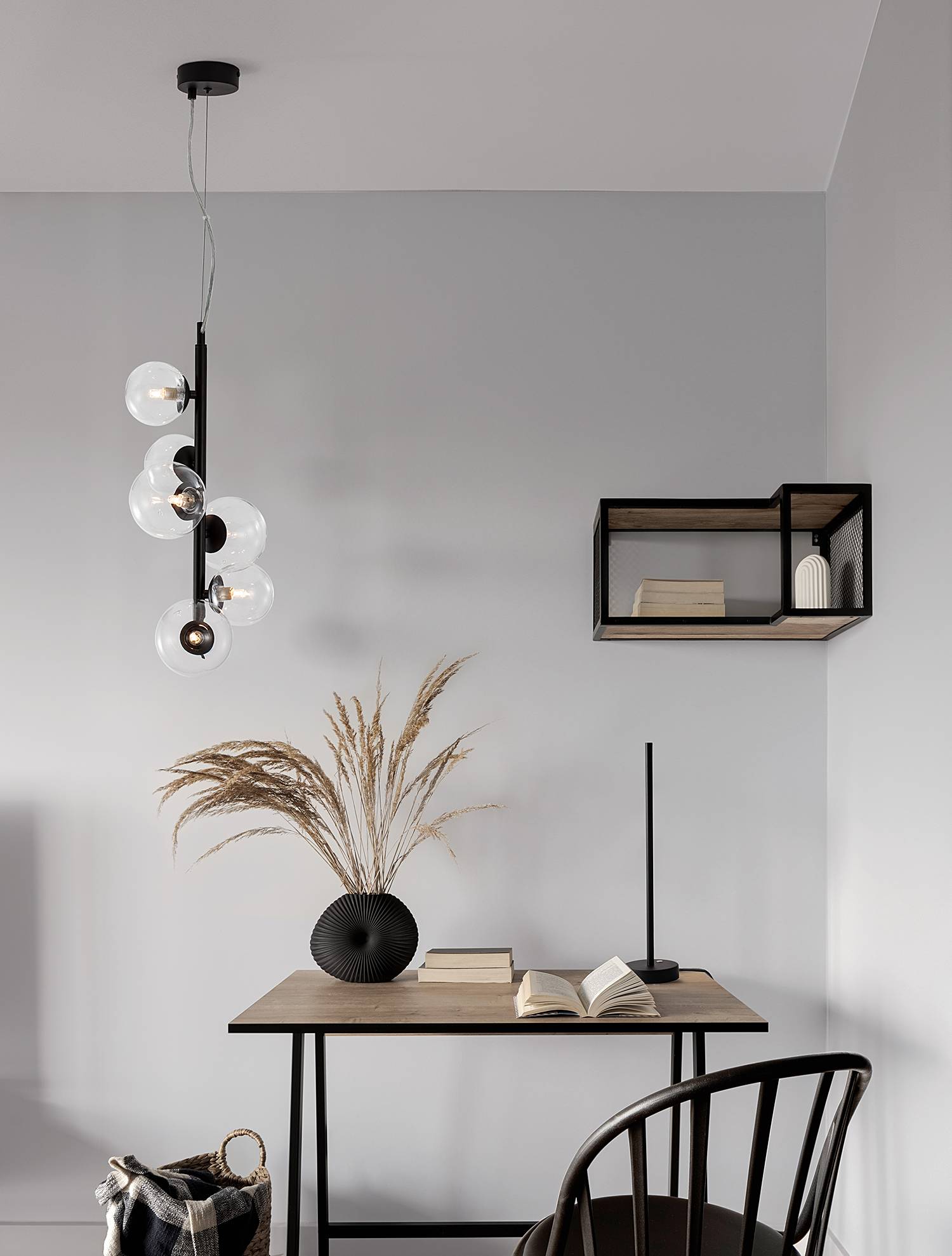 home24 Pendelleuchte Odillia Typ B 23 x 120 x 28cm Schwarz/Klarglas/Schwarz Kabel ABS, Fassung ABS, Baldachin Aluminium, Gehäuse Leuchte Aluminium home24 Pendelleuchte Odillia Typ B 23 x 120 x 28cm Schwarz/Klarglas/Schwarz Kabel ABS, Fassung ABS, Baldachin Aluminium, Gehäuse Leuchte Aluminium von home24