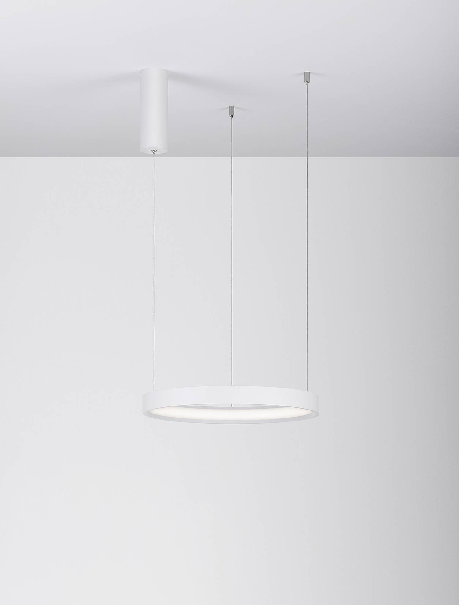 home24 Pendelleuchte Perrine Ø 40cm Weiß/Weiß Kabel ABS, Fassung ABS, Baldachin Aluminium, Gehäuse Leuchte Aluminium Nicht austauschbare LEDs home24 Pendelleuchte Perrine Ø 40cm Weiß/Weiß Kabel ABS, Fassung ABS, Baldachin Aluminium, Gehäuse Leuchte Aluminium Nicht austauschbare LEDs von home24