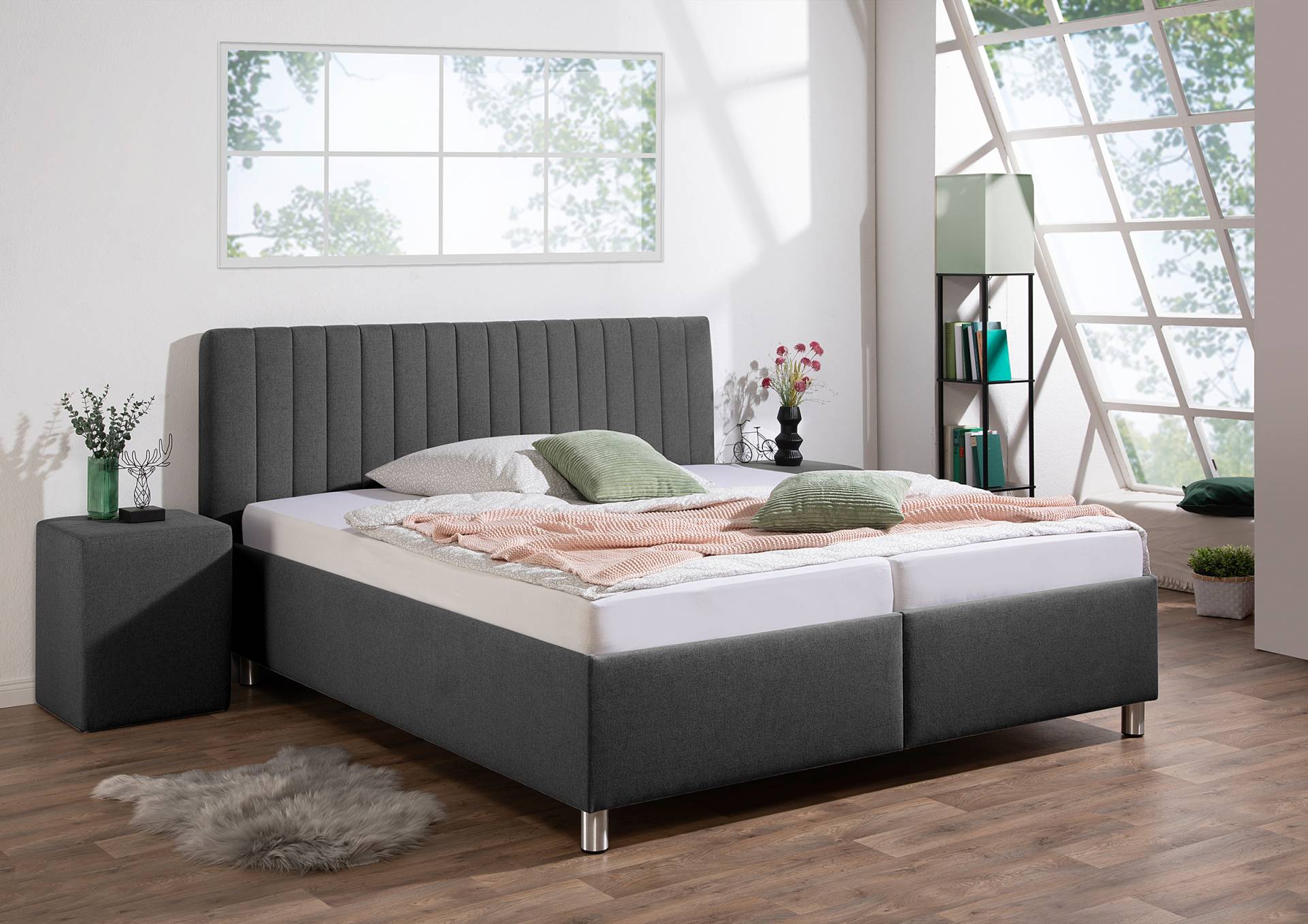 home24 Polsterbett Deinert mit Matratze 180 x 200cm Webstoff Ramse Grau/Dunkelgrau H3 Bonellfederkernmatratze home24 Polsterbett Deinert mit Matratze 180 x 200cm Webstoff Ramse Grau/Dunkelgrau H3 Bonellfederkernmatratze von home24