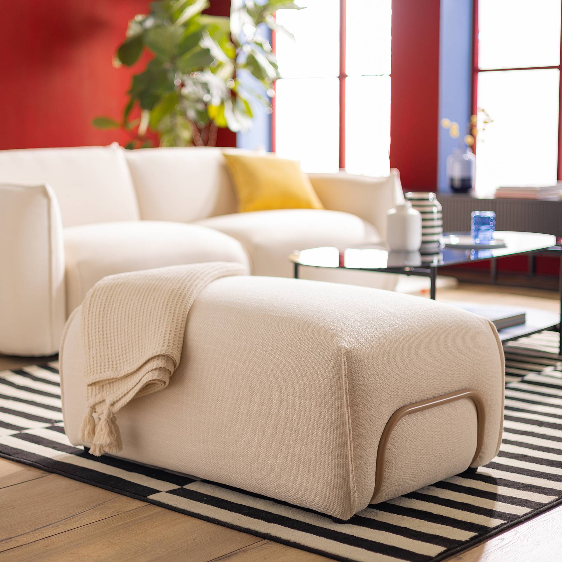 home24 Polsterhocker JESPERSEN 93 x 63 x 42cm Beige Webstoff Esja: Creme home24 Polsterhocker JESPERSEN 93 x 63 x 42cm Beige Webstoff Esja: Creme von home24