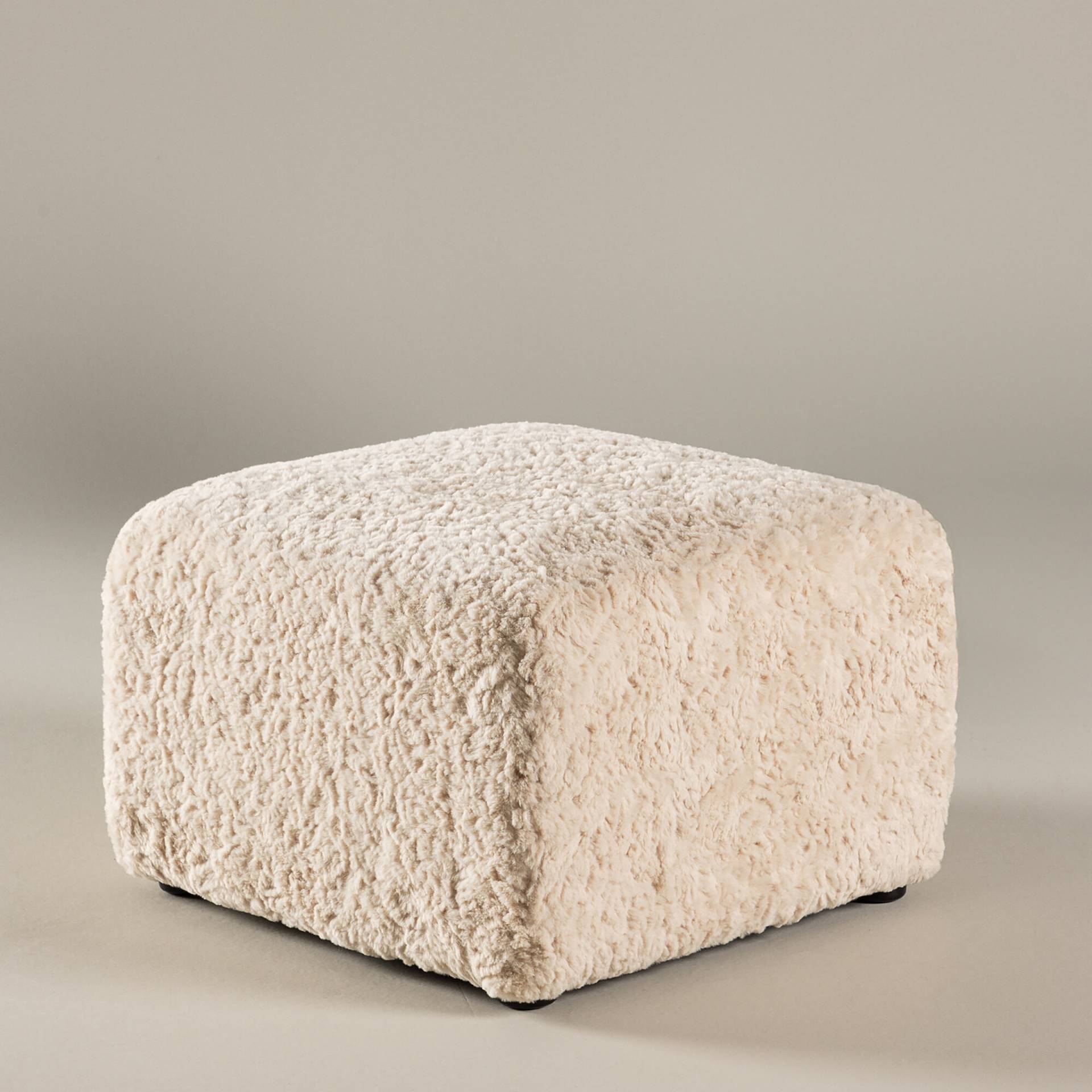 home24 Pouf Frankie 50 x 35 x 50cm Beige home24 Pouf Frankie 50 x 35 x 50cm Beige von home24