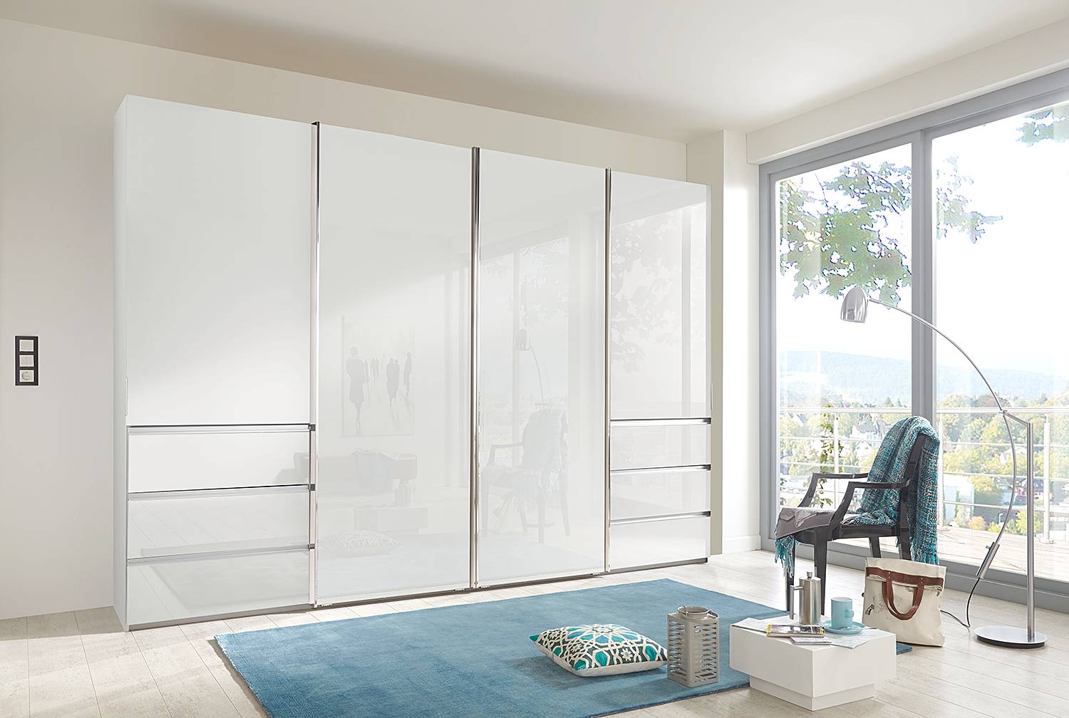home24 Schwebetürenschrank Glastür 328 x 236cm Weiß/Weiß home24 Schwebetürenschrank Glastür 328 x 236cm Weiß/Weiß von home24