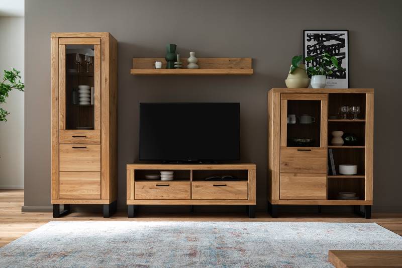 home24 TV-Lowboard - 138 cm Front: Massivholz Wildeiche, geölt Korpus: Spanplatte, foliert Rückwand: HDF Hochdichte Holzfaserplatte , foliert Braun von home24