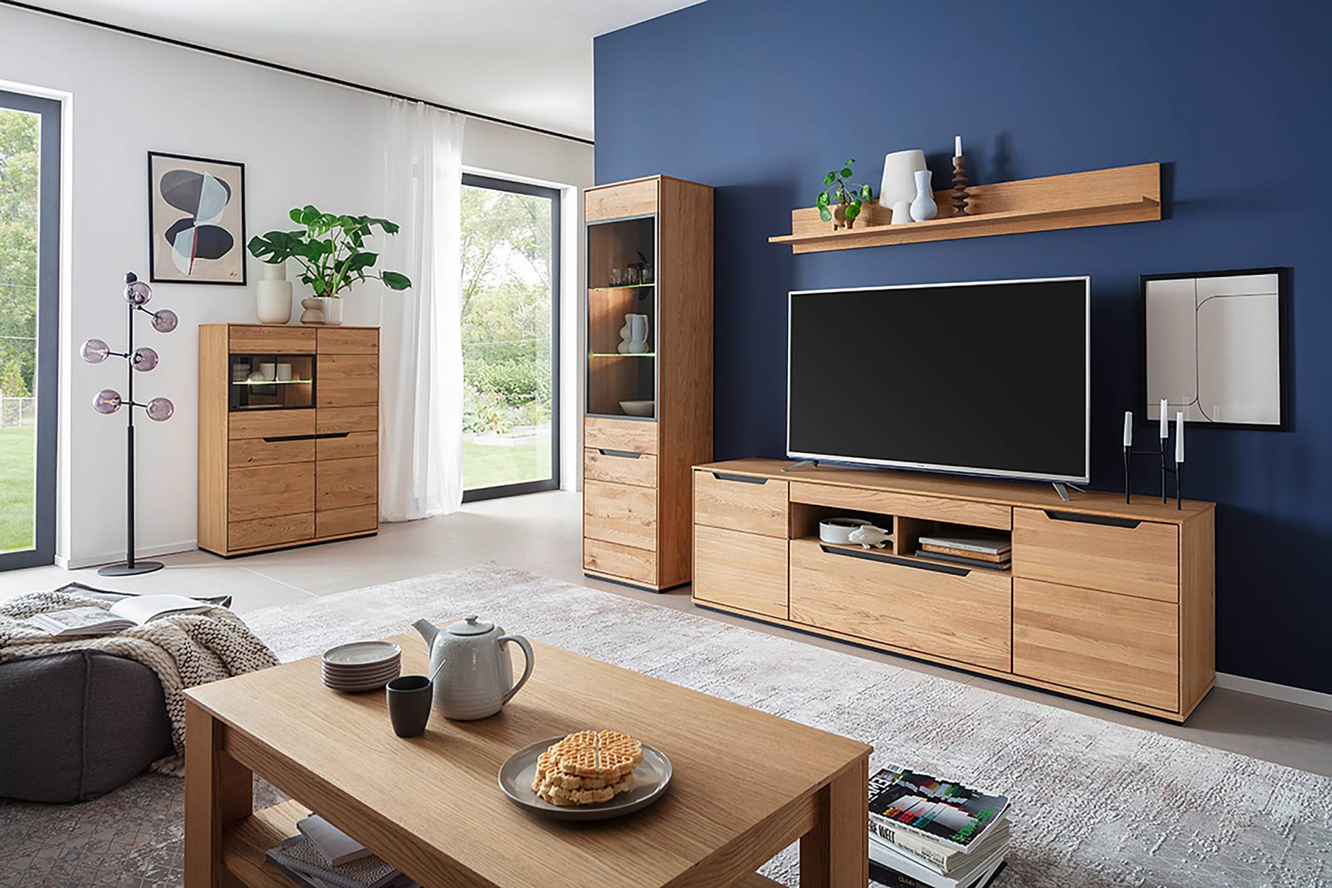 home24 TV-Lowboard - 193 cm Front: Massivholz Wildeiche, geölt Korpus: Spanplatte, furniert & geölt Rückwand: HDF Hochdichte Holzfaserplatte , foliert home24 TV-Lowboard - 193 cm Front: Massivholz Wildeiche, geölt Korpus: Spanplatte, furniert & geölt Rückwand: HDF Hochdichte Holzfaserplatte , foliert von home24