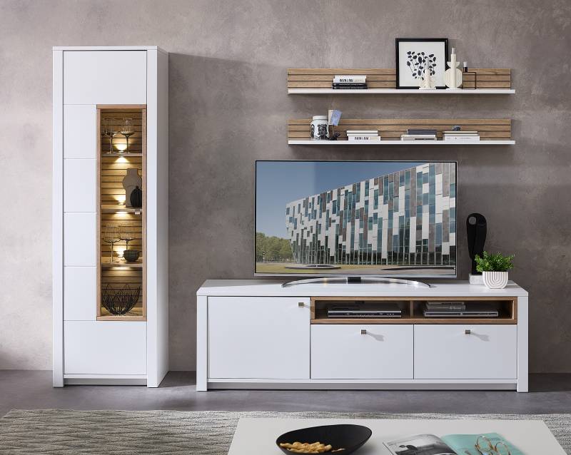 home24 TV-Lowboard Front & Korpus: MDF Mitteldichte Holzfaserplatte , foliert Absetzung: Massivholz Eiche, lackiert Weiß 192 x 58 x 47cm home24 TV-Lowboard Front & Korpus: MDF Mitteldichte Holzfaserplatte , foliert Absetzung: Massivholz Eiche, lackiert Weiß 192 x 58 x 47cm von home24