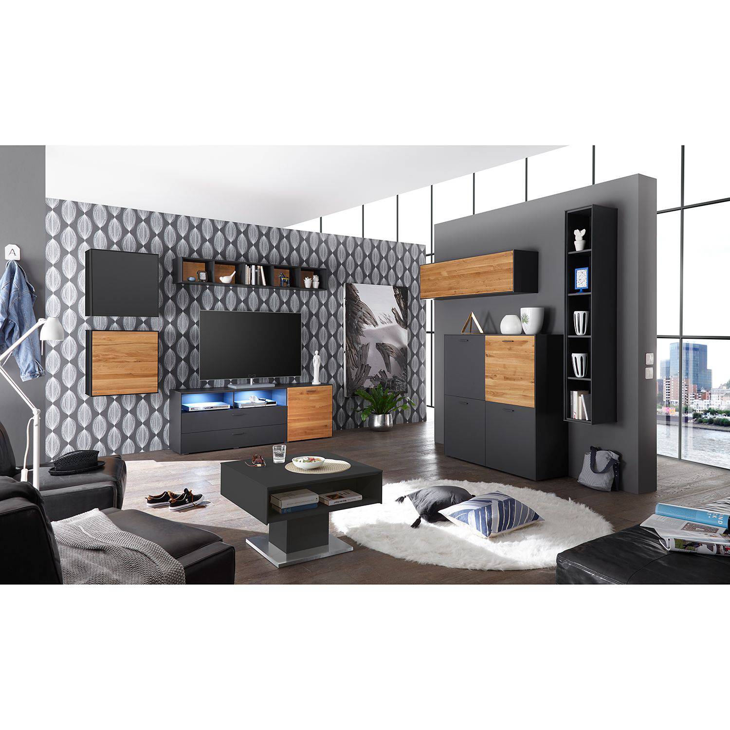 home24 TV-Lowboard I Front & Korpus: Spanplatte, foliert Absetzung: Massivholz Wildeiche, geölt Grau/Schwarz/Wildeiche 177 x 64 x 42cm home24 TV-Lowboard I Front & Korpus: Spanplatte, foliert Absetzung: Massivholz Wildeiche, geölt Grau/Schwarz/Wildeiche 177 x 64 x 42cm von home24